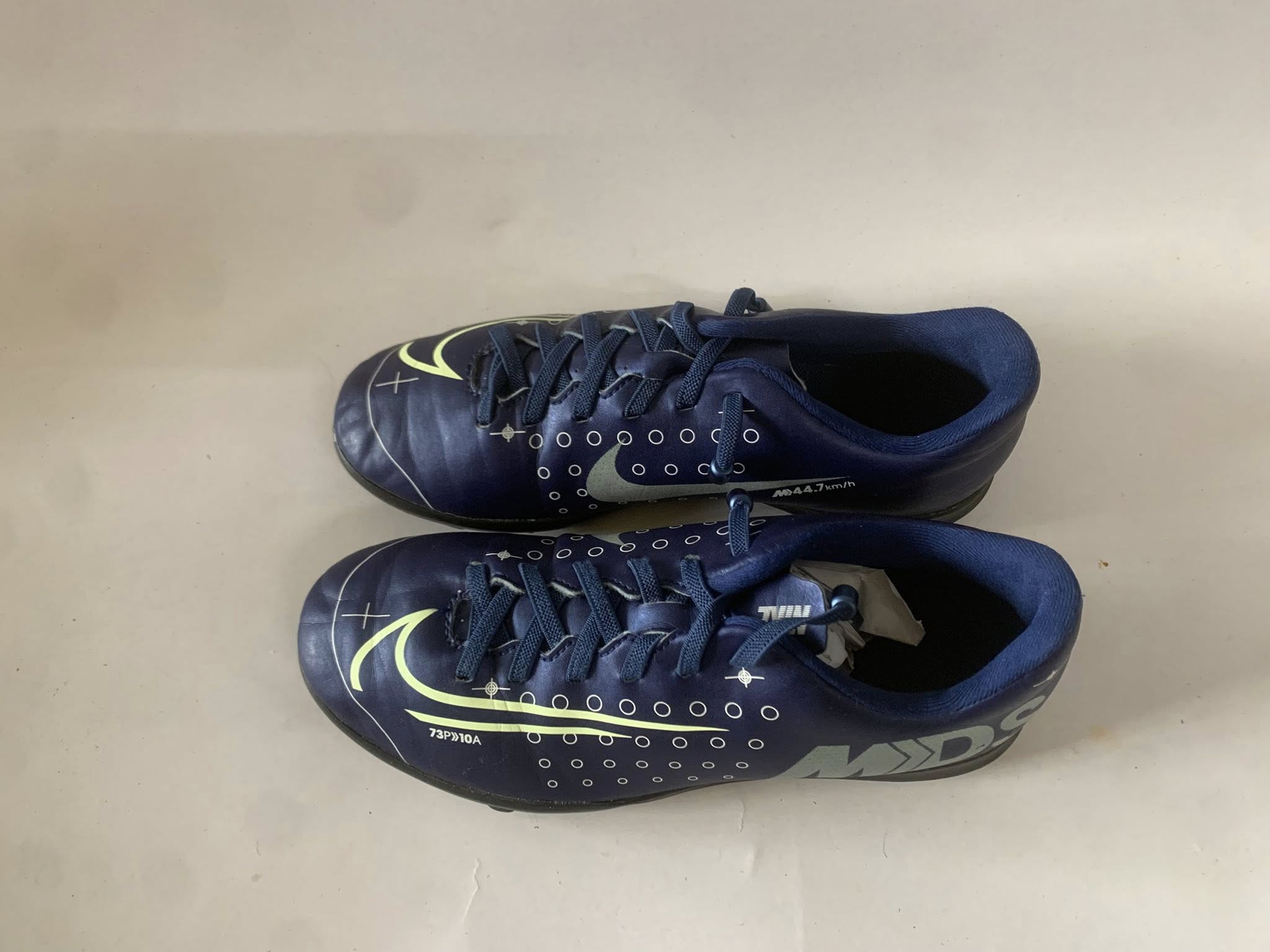 Giày 2hand Đá Bóng Hiệu Nike Giày 2hand Đá Bóng Hiệu Nike