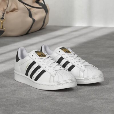 Mua Adidas secondhand không chỉ giúp bạn tiết kiệm, mà còn thể hiện tư duy tiêu dùng