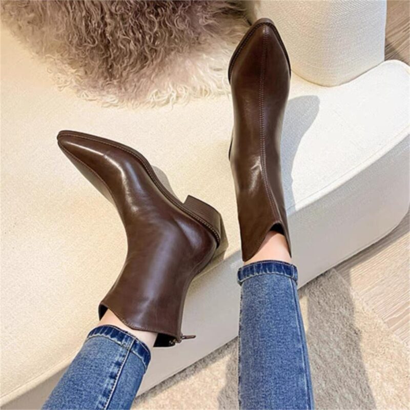 Xu hướng kinh doanh giày boot second-hand tại Việt Nam năm 2025