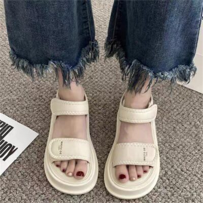 sandal secondhand còn là hành động nhỏ nhưng ý nghĩa lớn nhằm bảo vệ môi trường