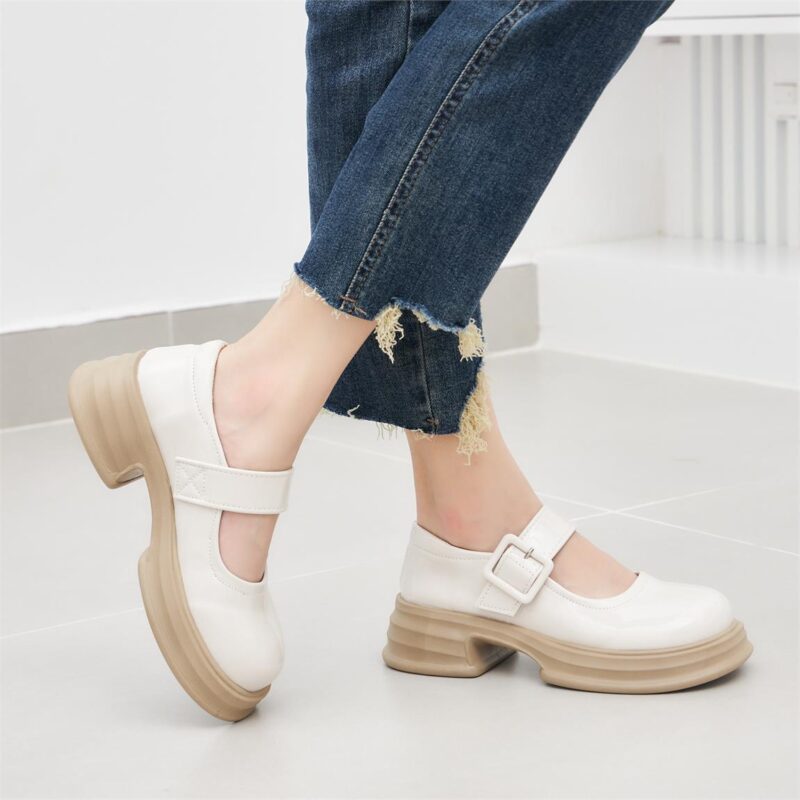 Giày Oxford Đế Cao Sự Kết Hợp Giữa Truyền Thống và Hiện Đại