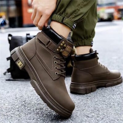 ưu điểm nổi bật nhất của Oxford nam cổ cao chính là tính ứng dụng đa dạng