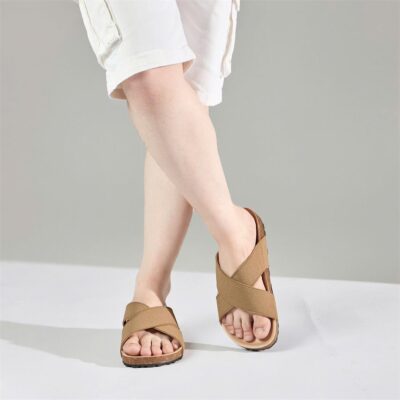 Dép nam da lộn cao cấp – Lựa chọn tinh tế cho phong cách thường ngày