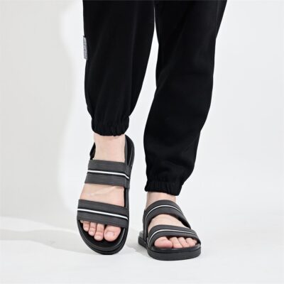 sandal nam quai ngang thanh lịch thời trang chính là khả năng phối đồ đa dạng