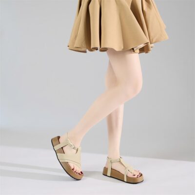 5 Thế Mạnh Vượt Trội Của Sandal Nữ Quai Ngang Chéo Phối Xỏ Ngón Thanh Lịch