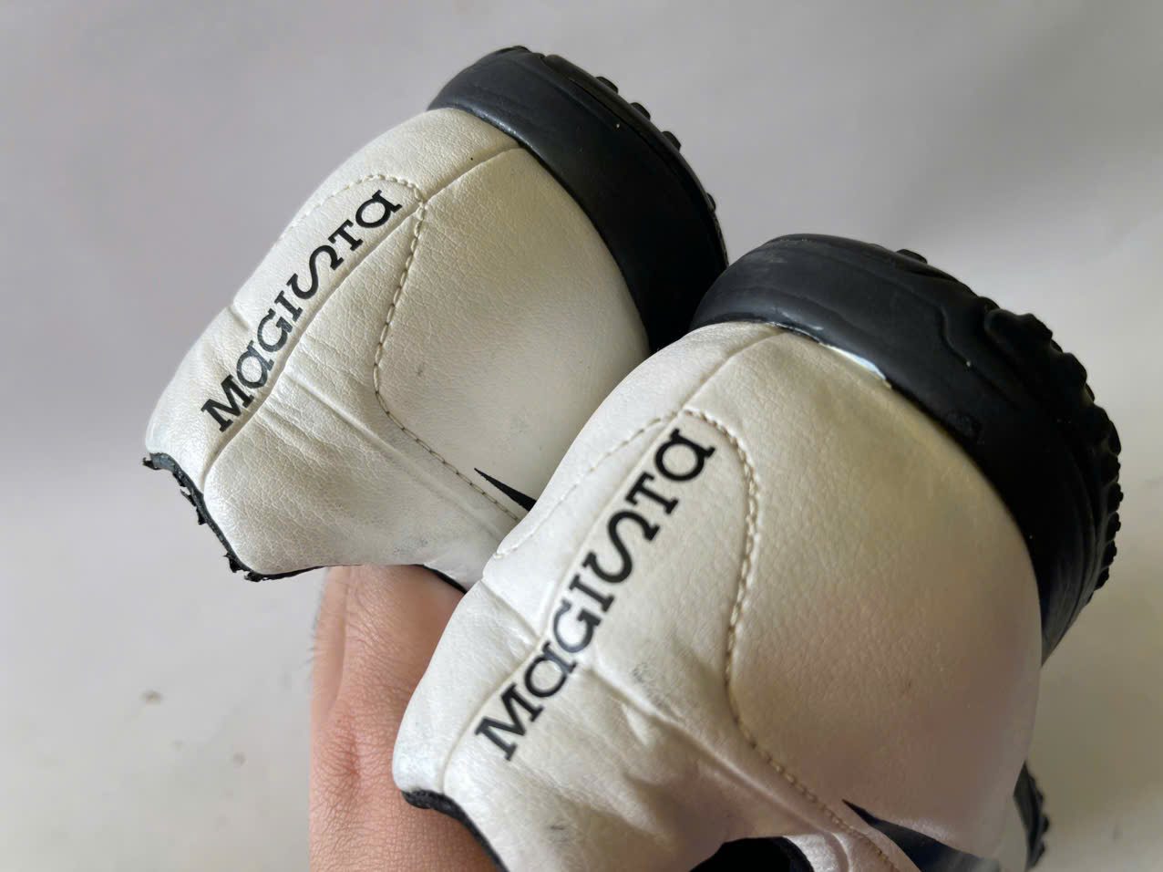 gen-h-z7462526741032_be486cf72437a5d9a1a6a62beb34d95a