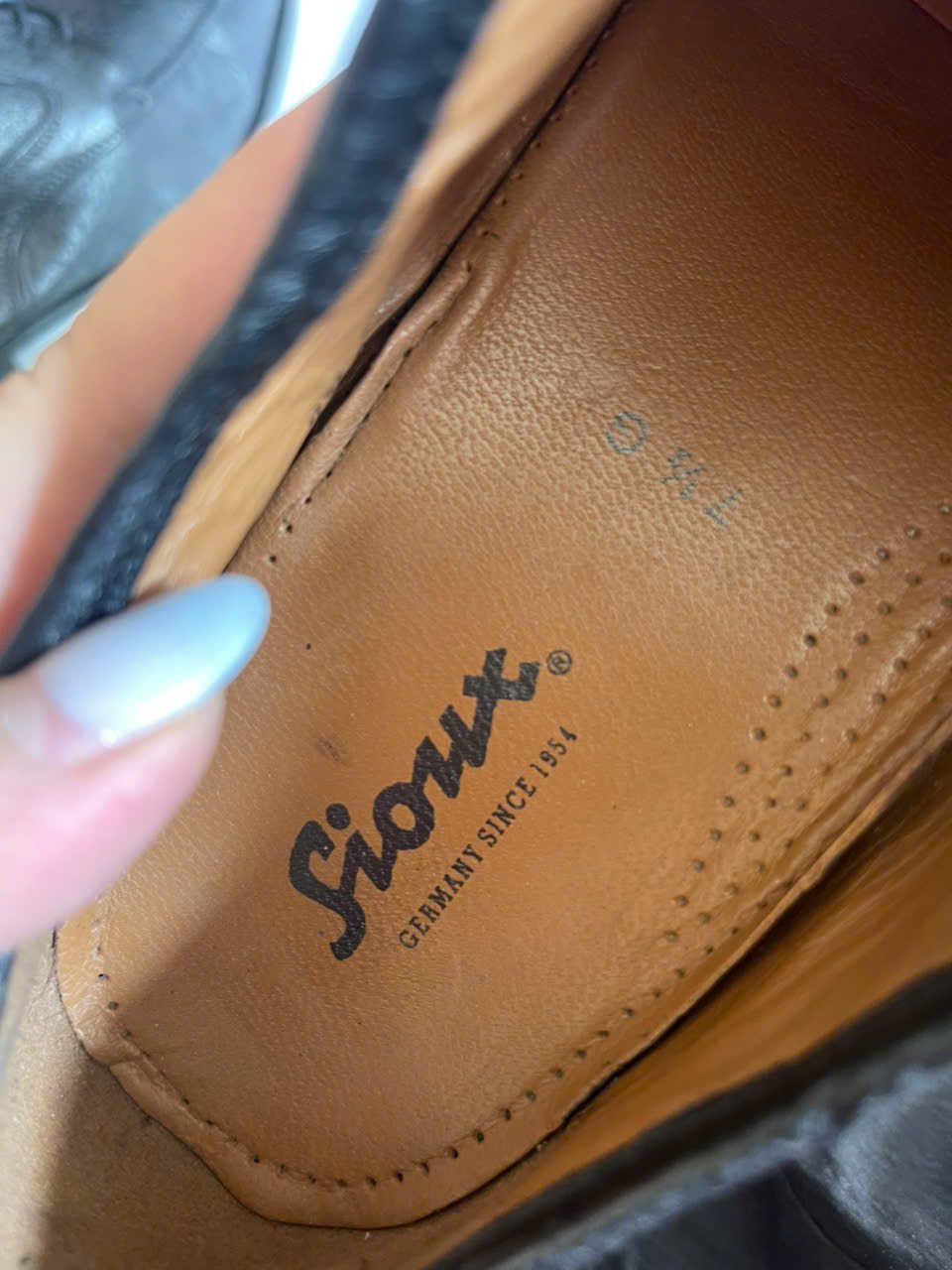 gen-h-z7487096384065_6b2caa682956ab9df7a09938cd0a16de