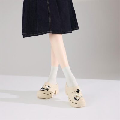 vì sao đôi Dép Eva nữ đế đúc nguyên khối gắn charm mèo nơ lại trở thành hiện tượng được săn đón khắp các sàn thương mại điện tử