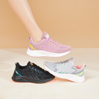 sneaker vải siêu êm chân đế bằng hot trend được bày bán rộng rãi trên các sàn thương mại điện tử như Shopee, Lazada, Tiki và tại các cửa hàng thời trang uy tín.